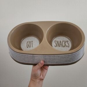 Double Dog Bowl for Food & Water 60 oz